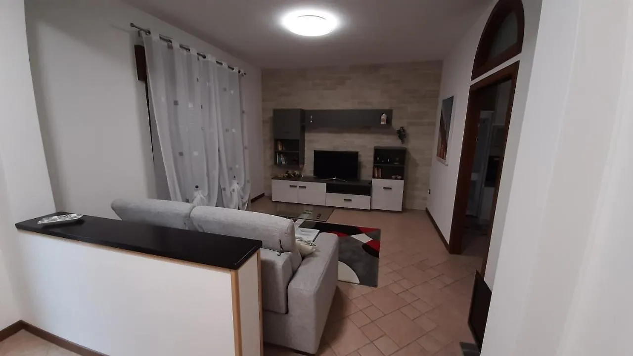 Apartment Casa Vacanza Cassola Italy